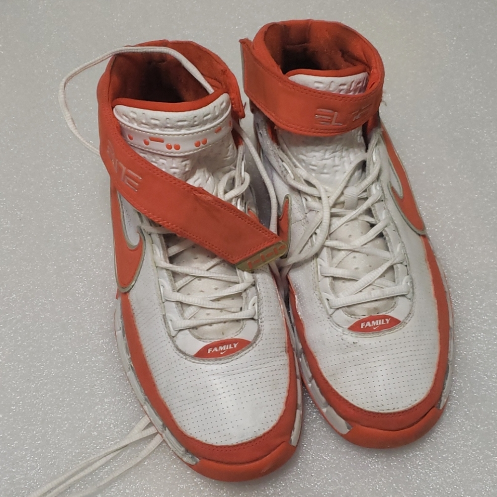 NIKE 316905-181
